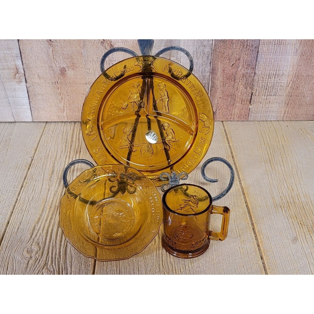 Tiara Amber children's plate, bowl and mug set